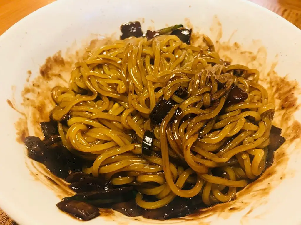 Jajangmyeon and Tangsuyuk in Singapore - Black Soybean Sauce Noodles