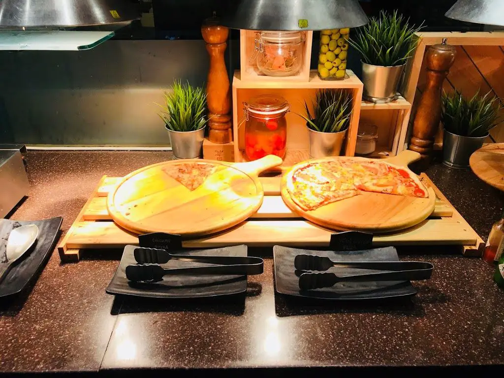 Kiseki Japanese Buffet Restaurant – Pizzas