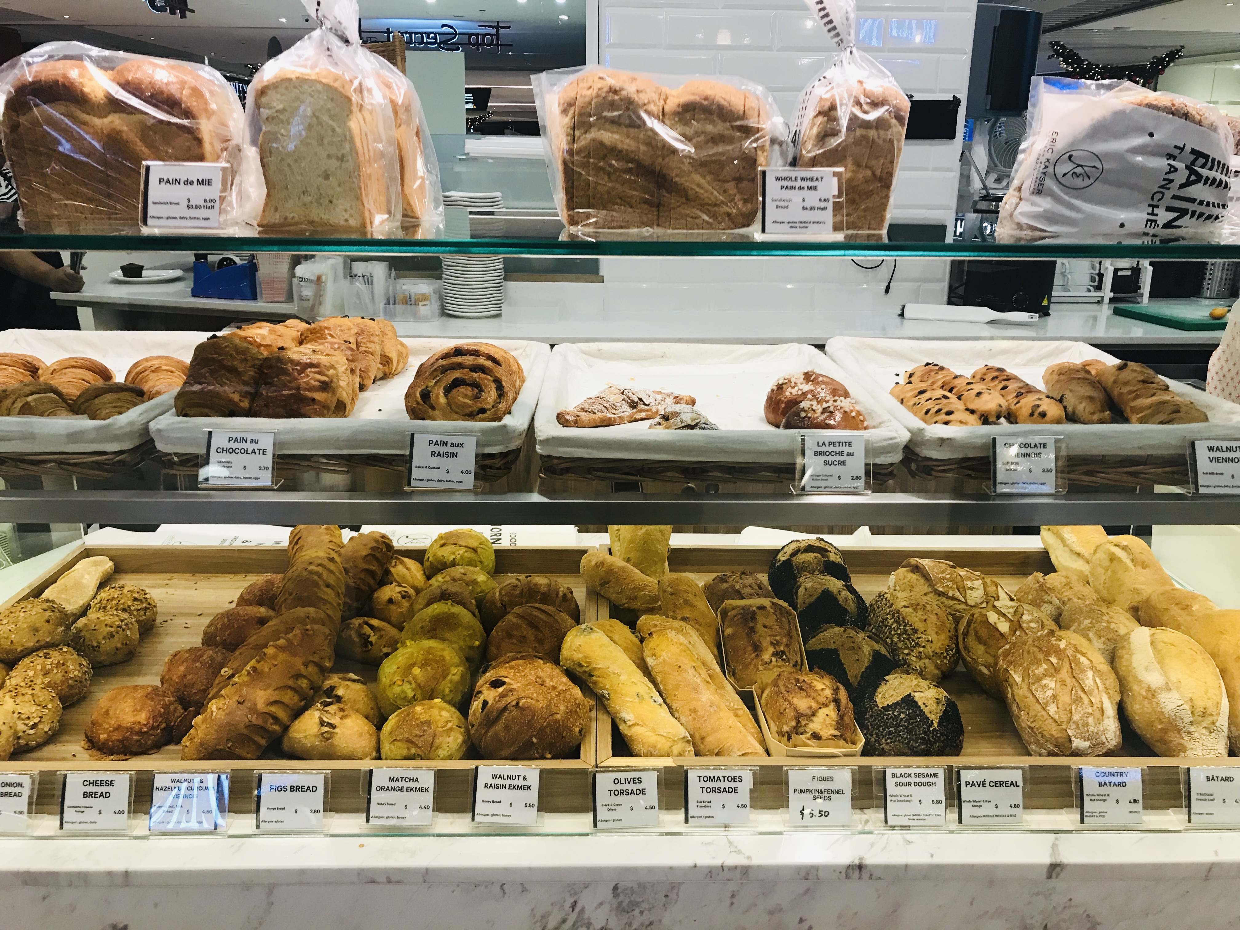 Maison Kayser - Pastries and Breads