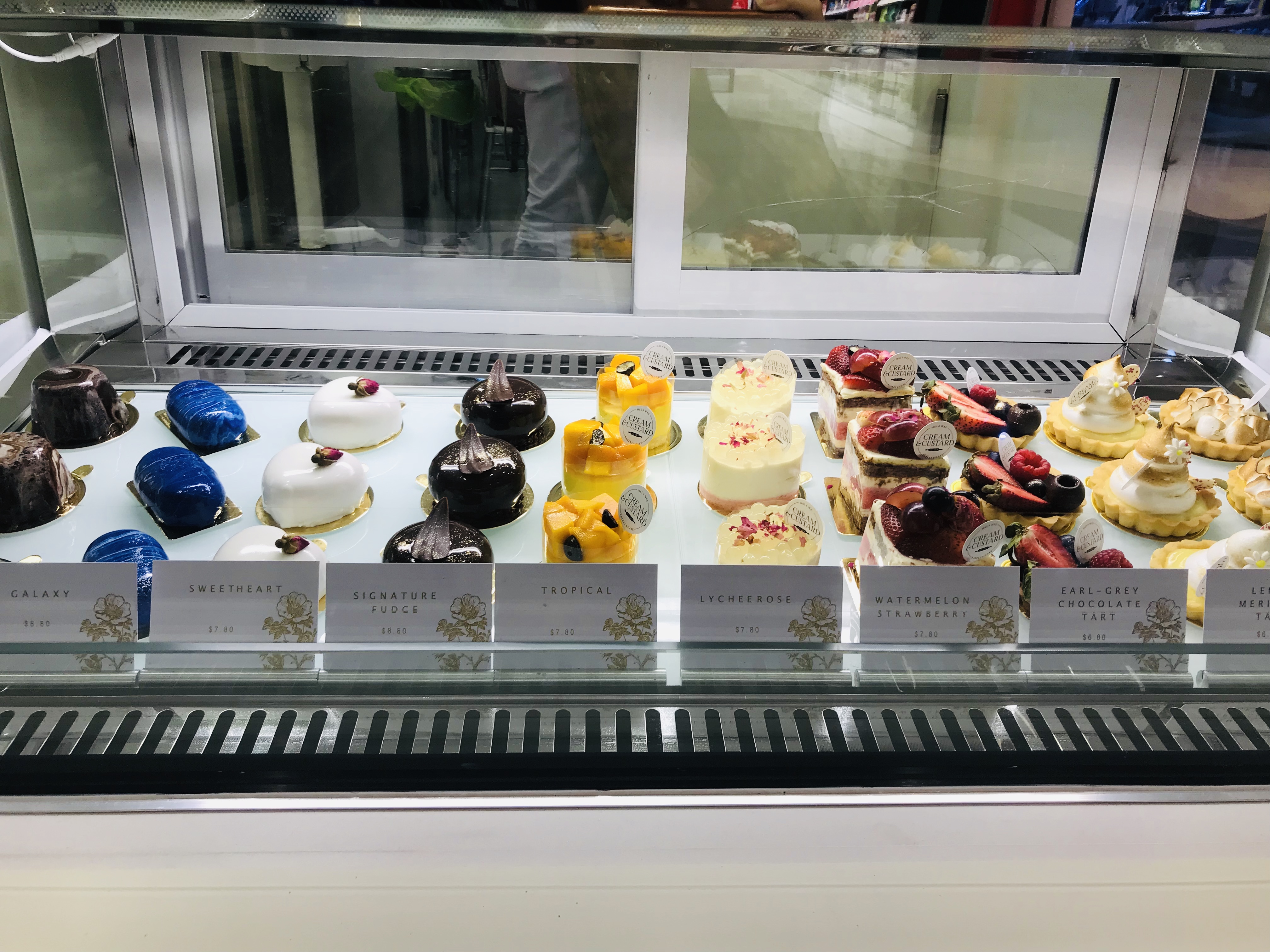 Cream & Custard - Cakes Display