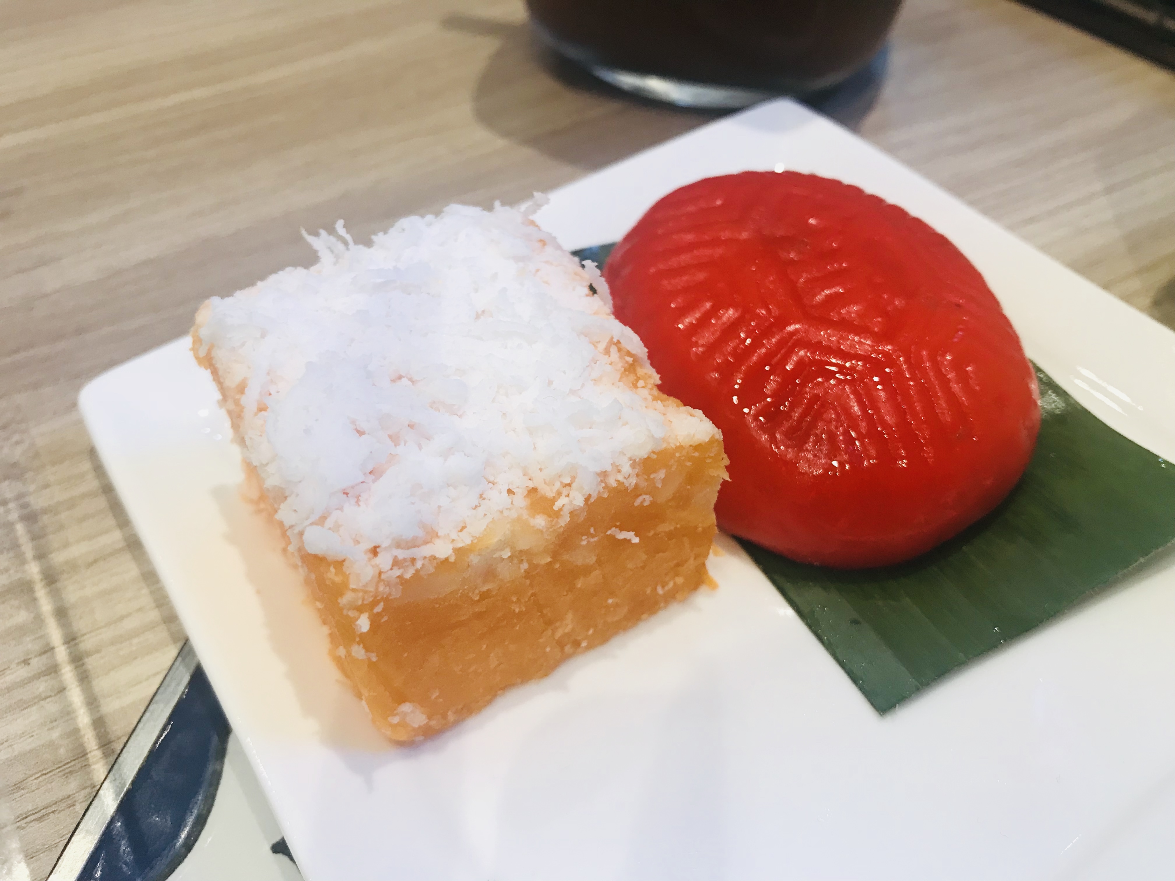 HarriAnns Nonya Table - Kueh Getuk Ubi and Ang Ku Kueh