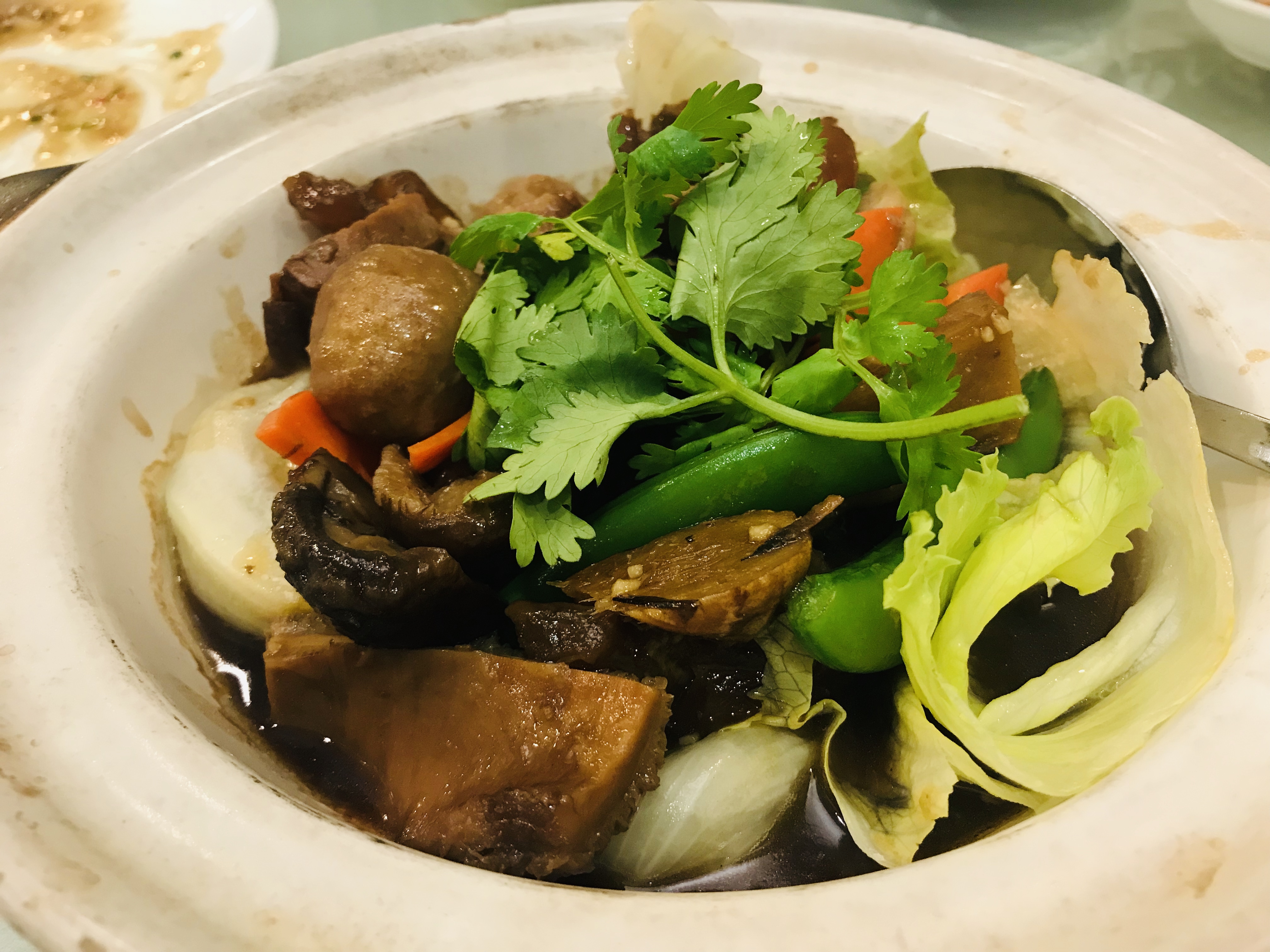 Moi Lum - Claypot Beef Brisket