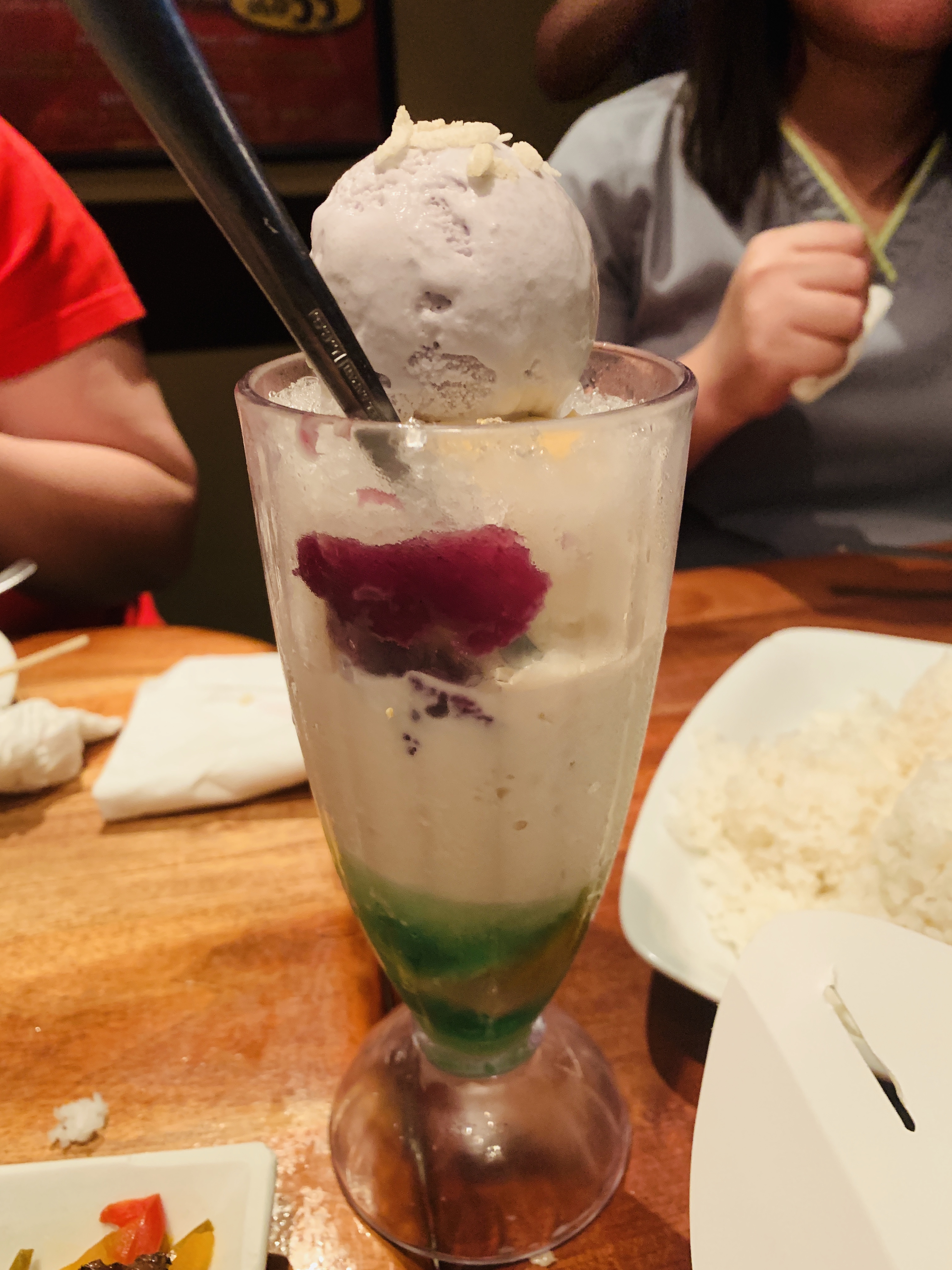 Gerrys Grill - Halo-Halo