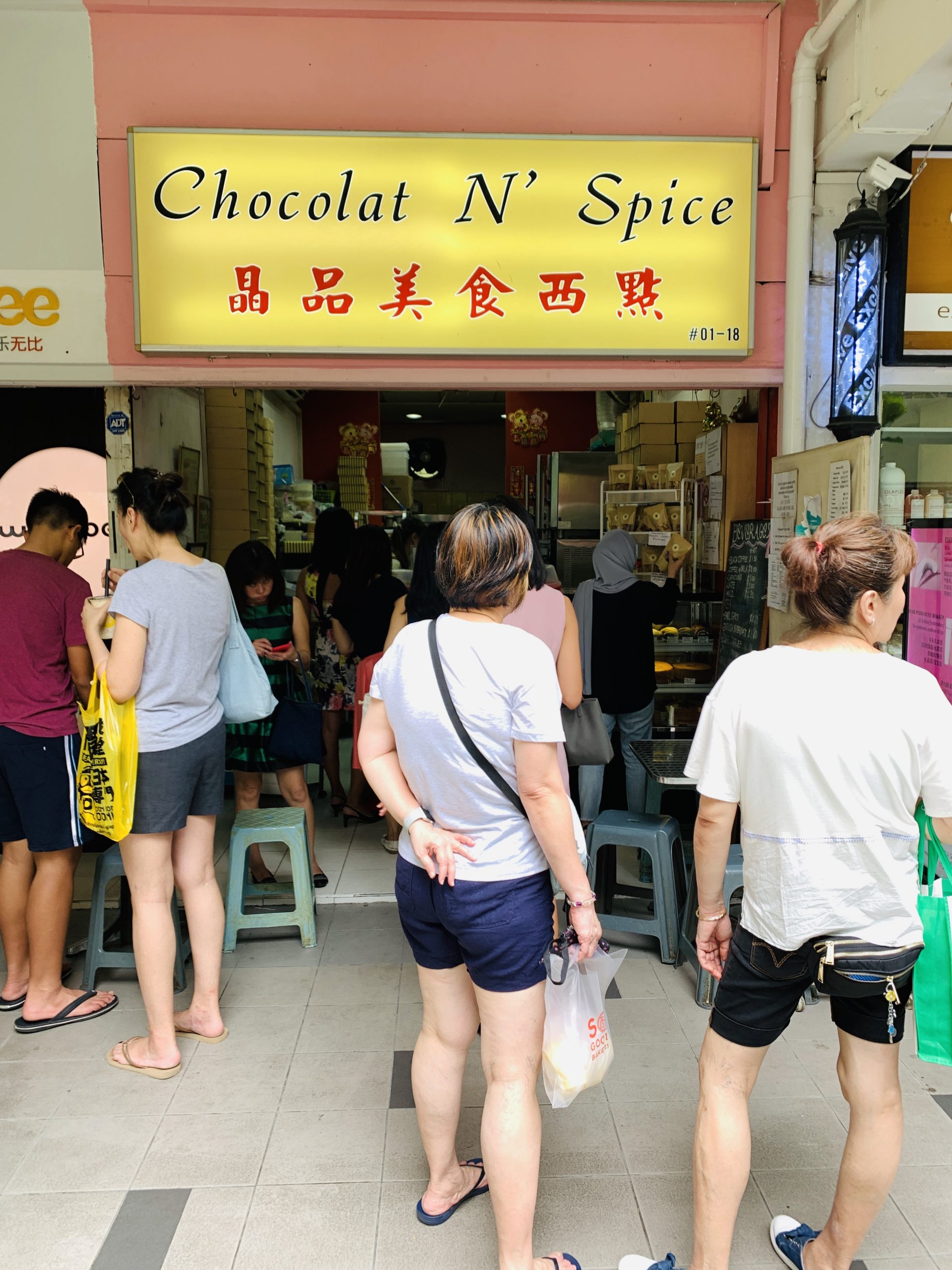 Chocolat N' Spice - Shop Front