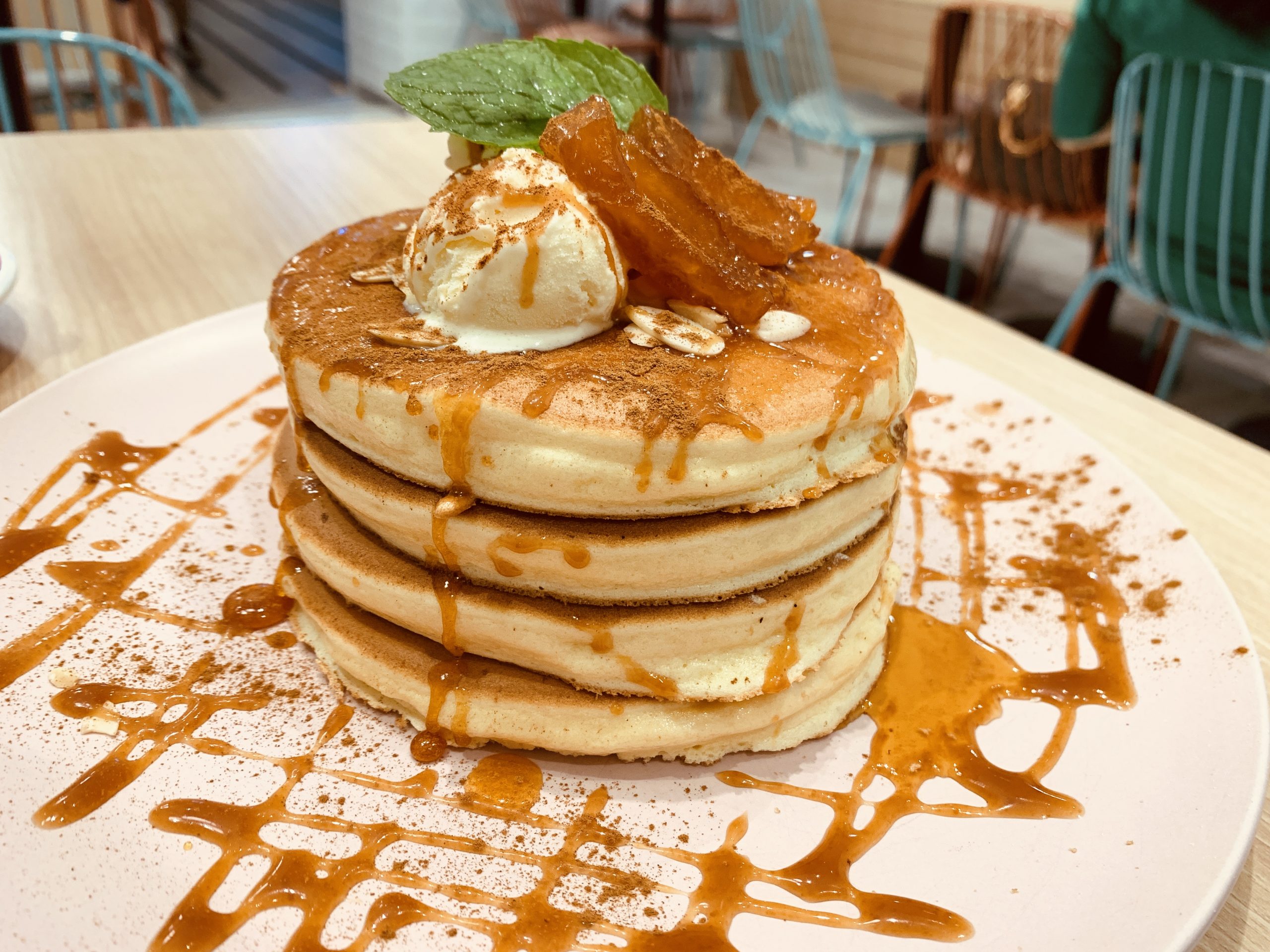 Belle-Ville Pancake Cafe - Grilled Apple with Homemade Caramel Pancake