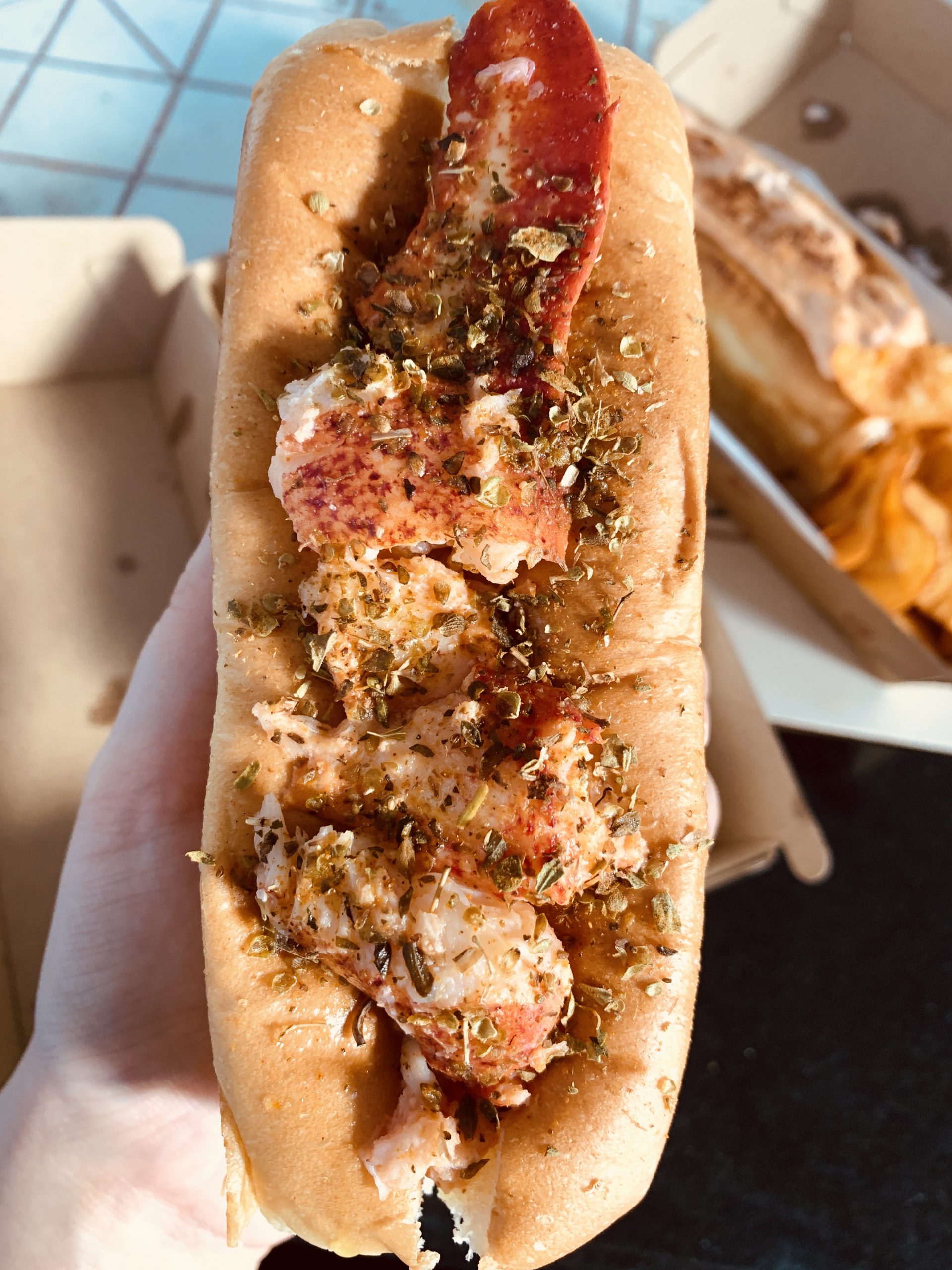 Chunky Lobsters - Original Lobster Roll