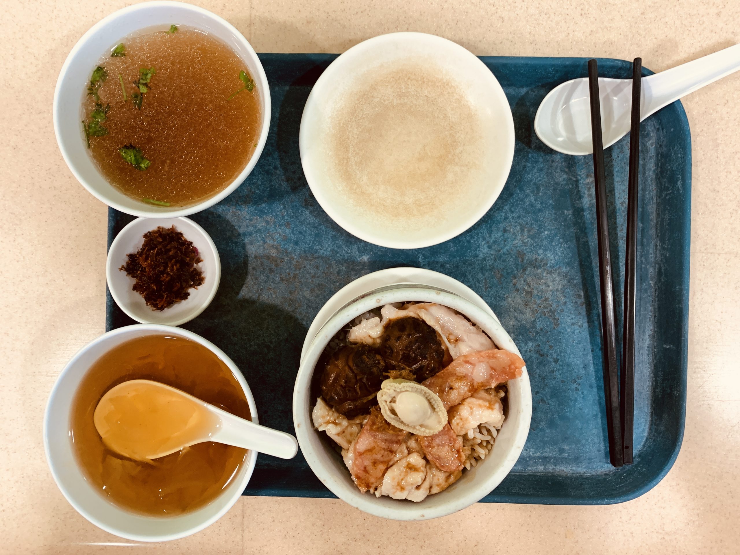 Rabbit Brand Seafood Delicacies - Set F Steamed Rice + Abalone + Scallop + Chicken + Chinese Tea (Hong Kong style)