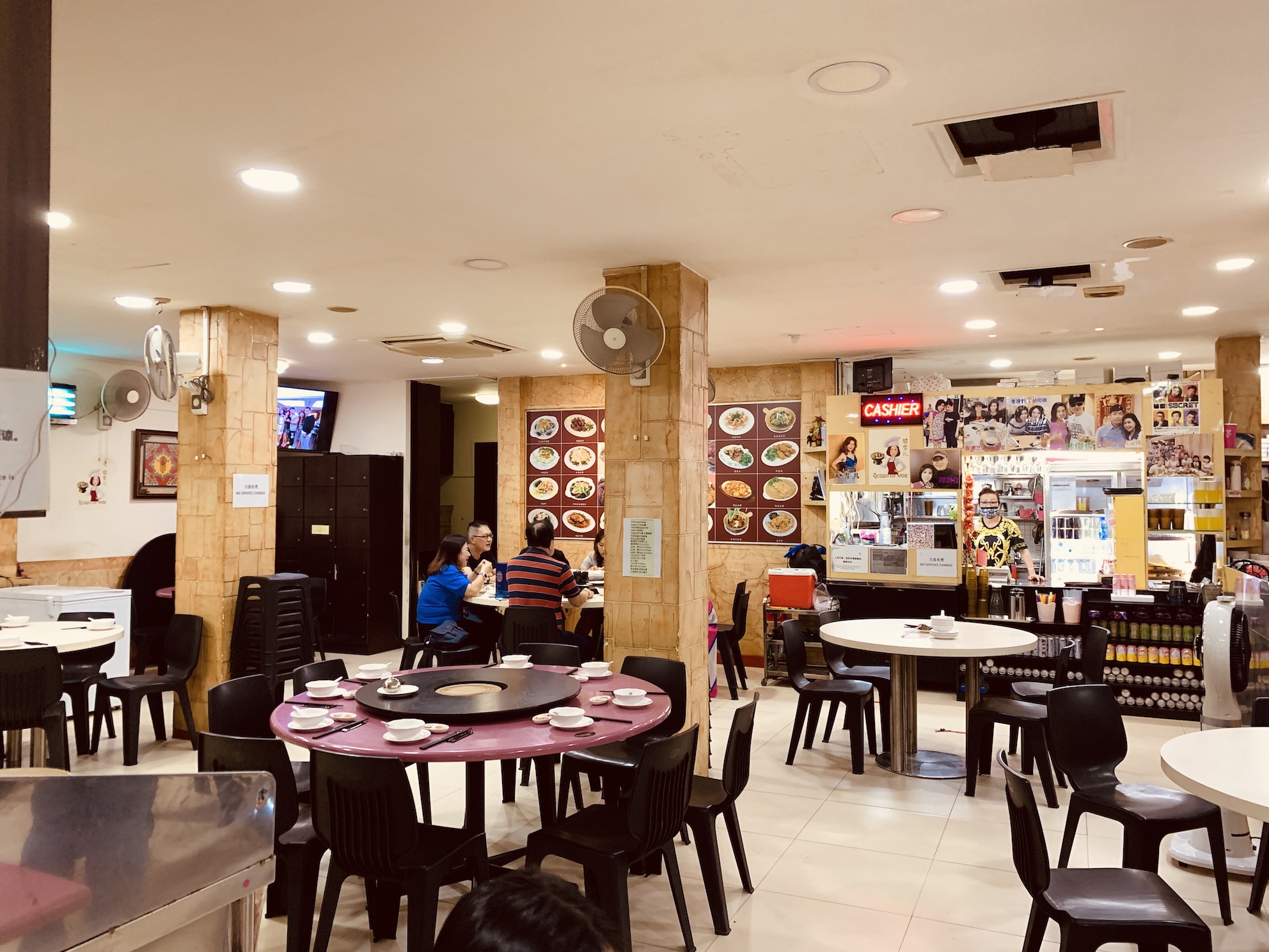 Whampoa Keng Food Street Steamboat Restaurant - Restaurant Interior 1