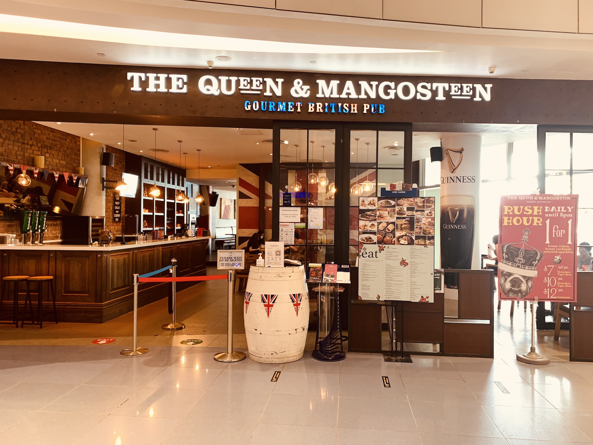 The Queen and Mangosteen - Restaurant Front
