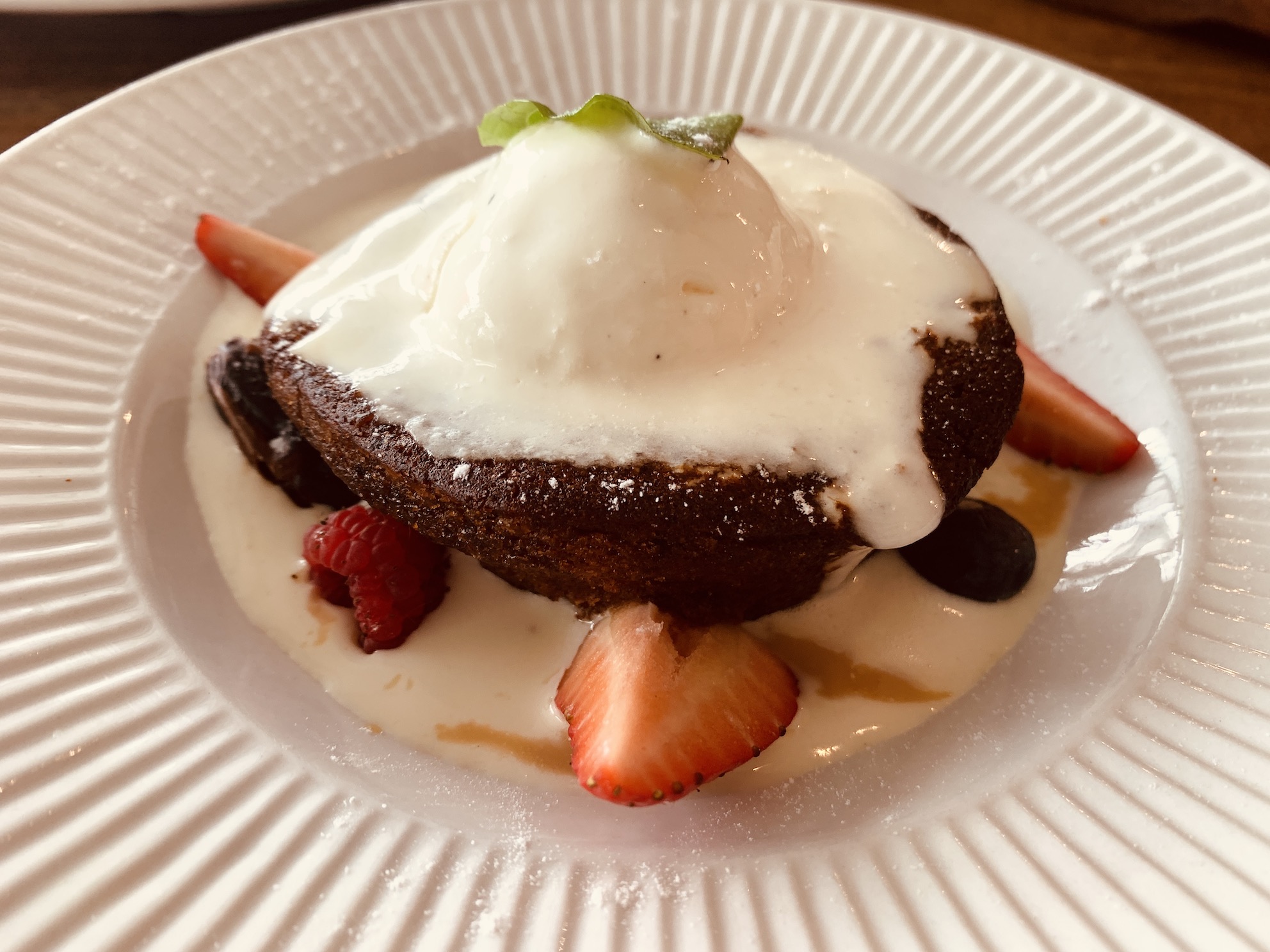 The Queen and Mangosteen - Sticky Date Pudding