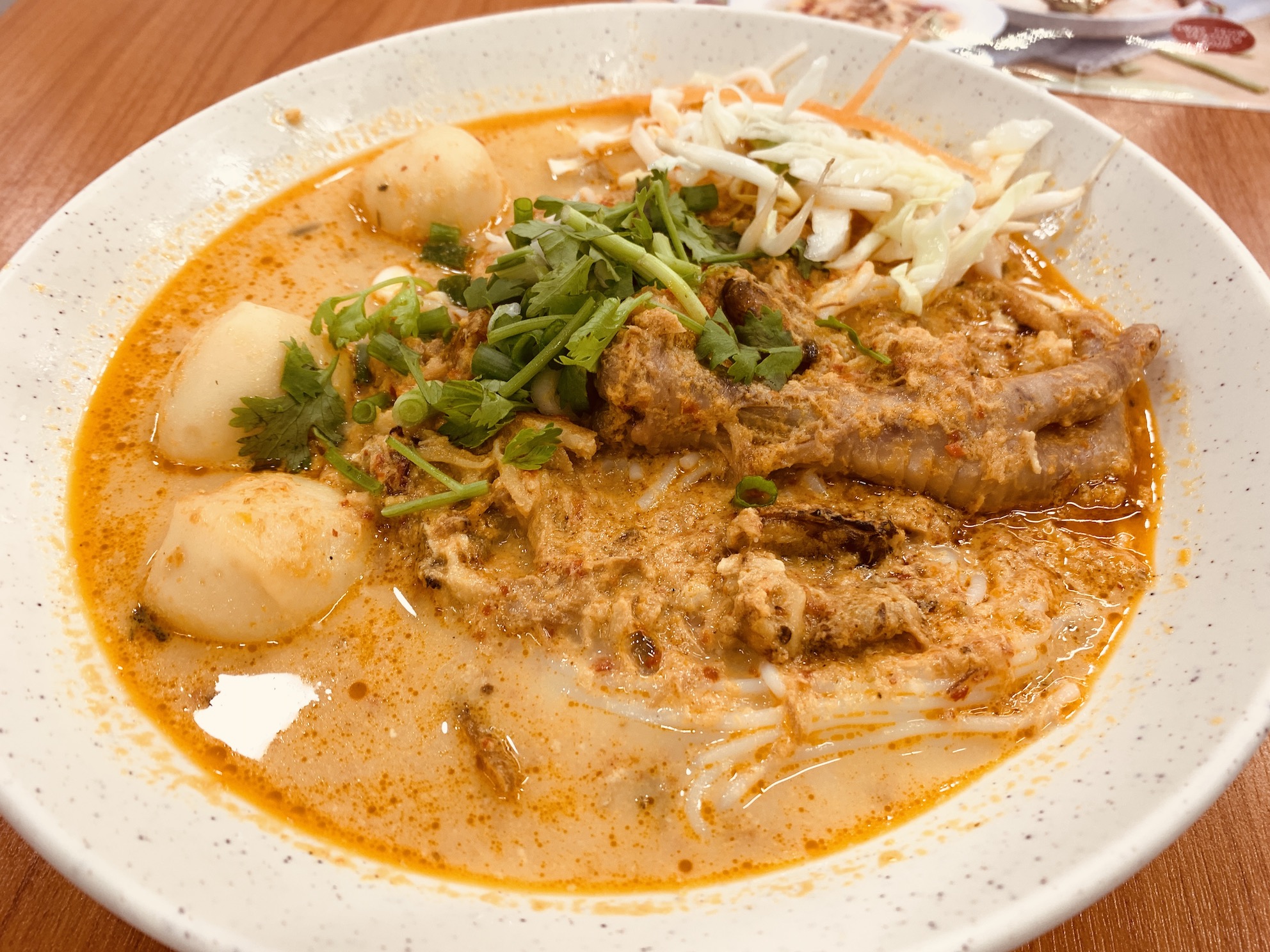 Pha Muk - Thai Rice Noodles Crab Laksa