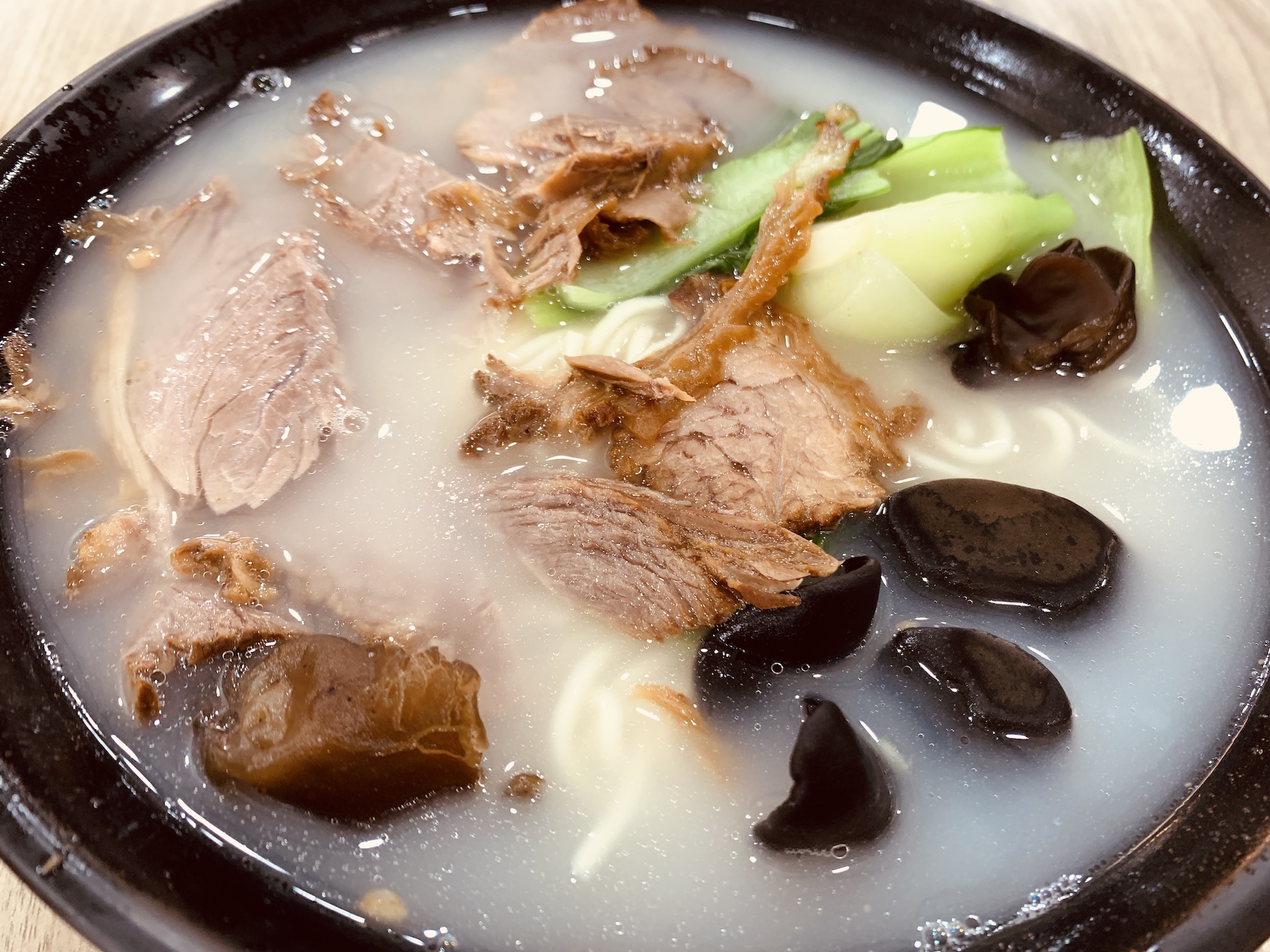 Jin Peng La Mian Xiao long Bao - Five Spice Beef La Mian Soup