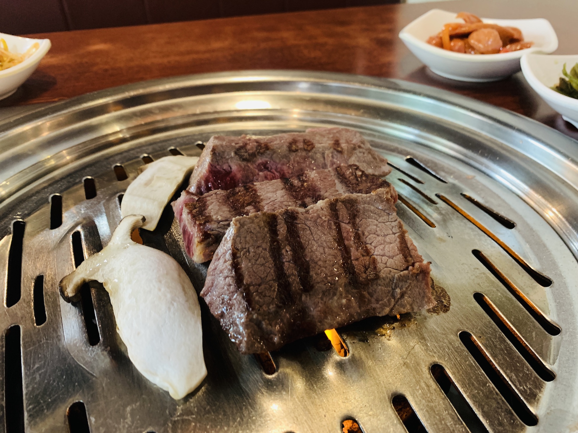 Guiga Korean BBQ Restaurant - Wagyu Prime Beef Ribs Cooked