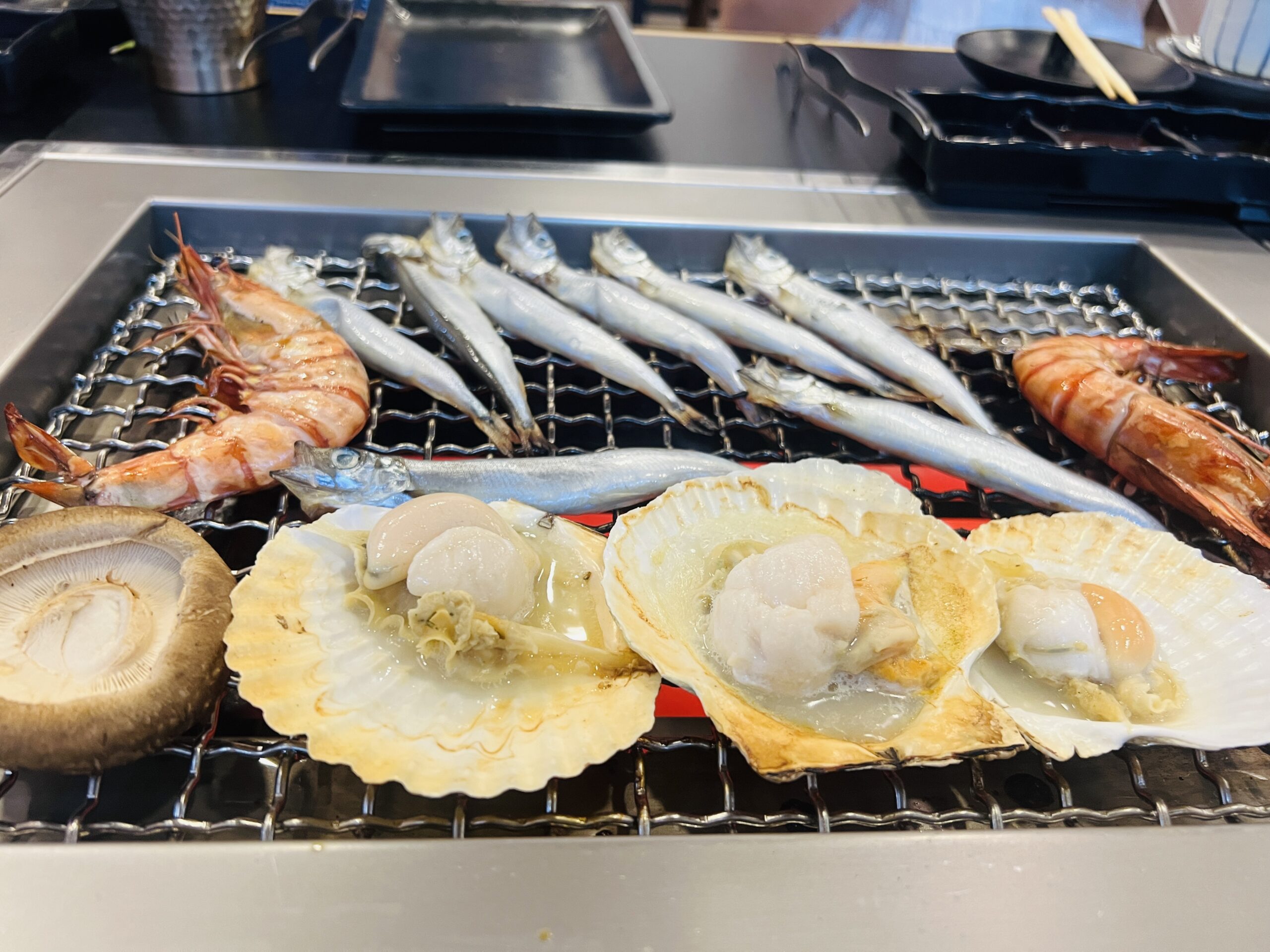 Hitoyoshi Yakiniku & Mart - Seafood