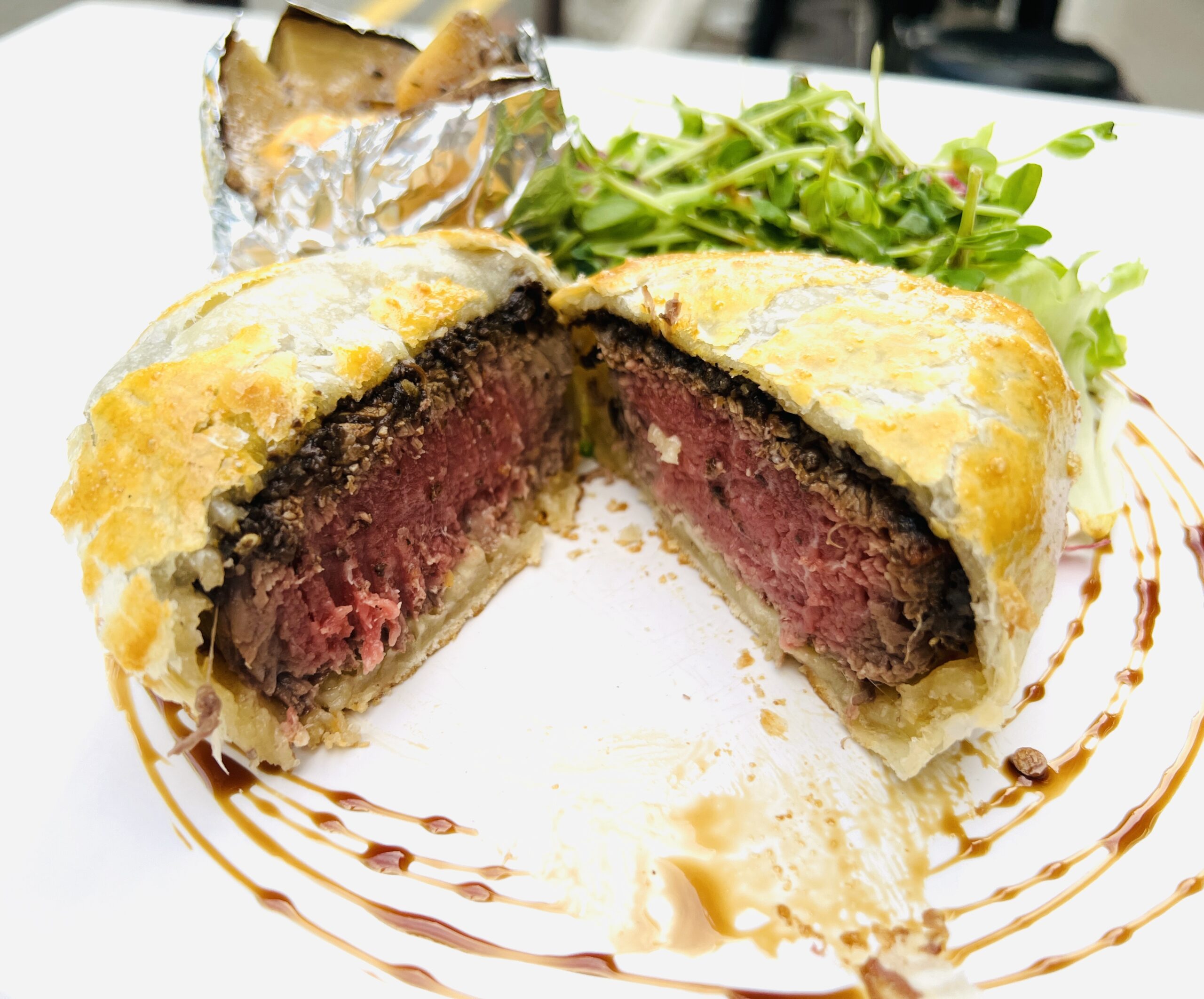 Meet 4 Meat - Beef Wellington Inside