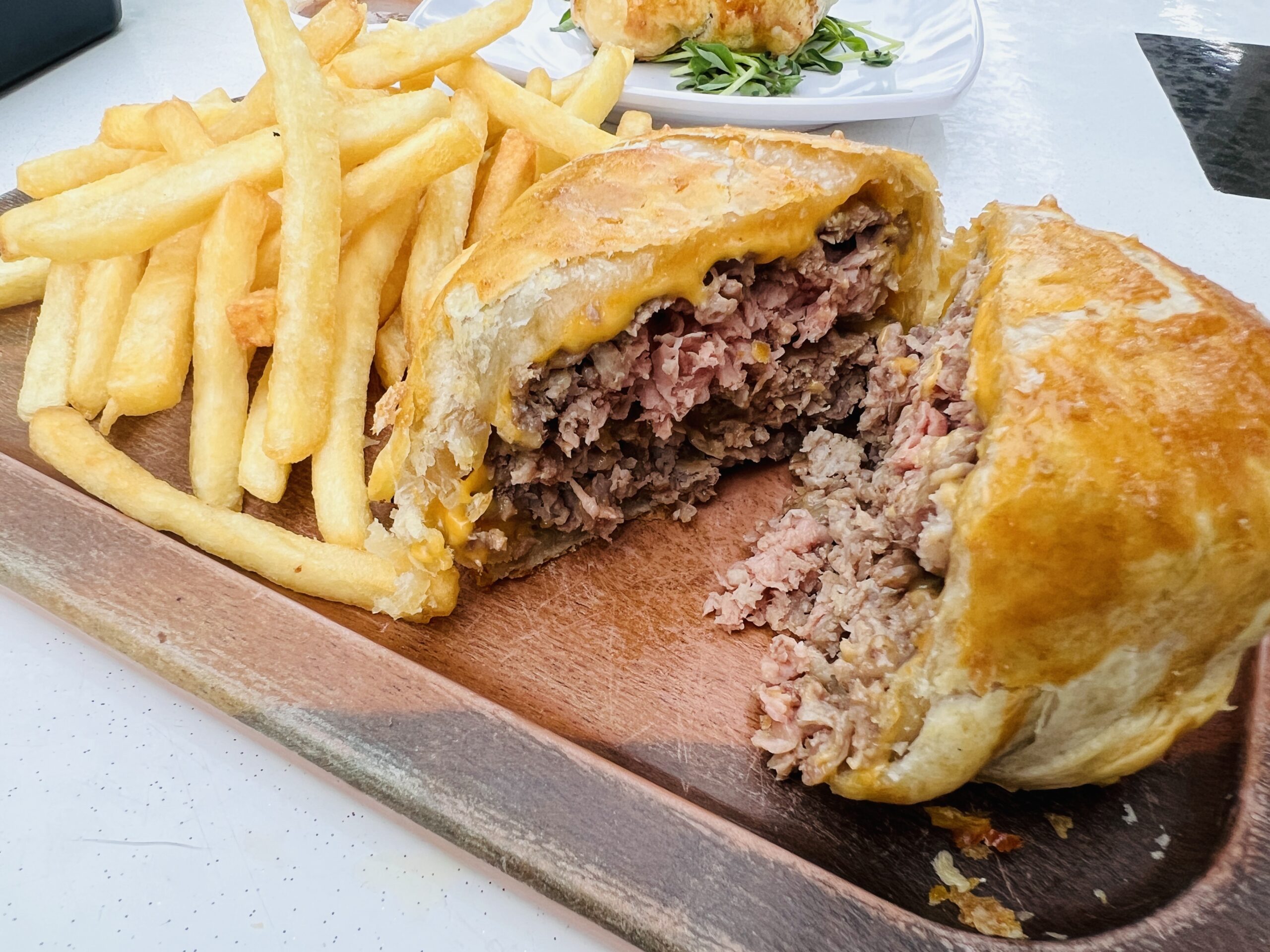 Meet 4 Meat - Burger Wellington