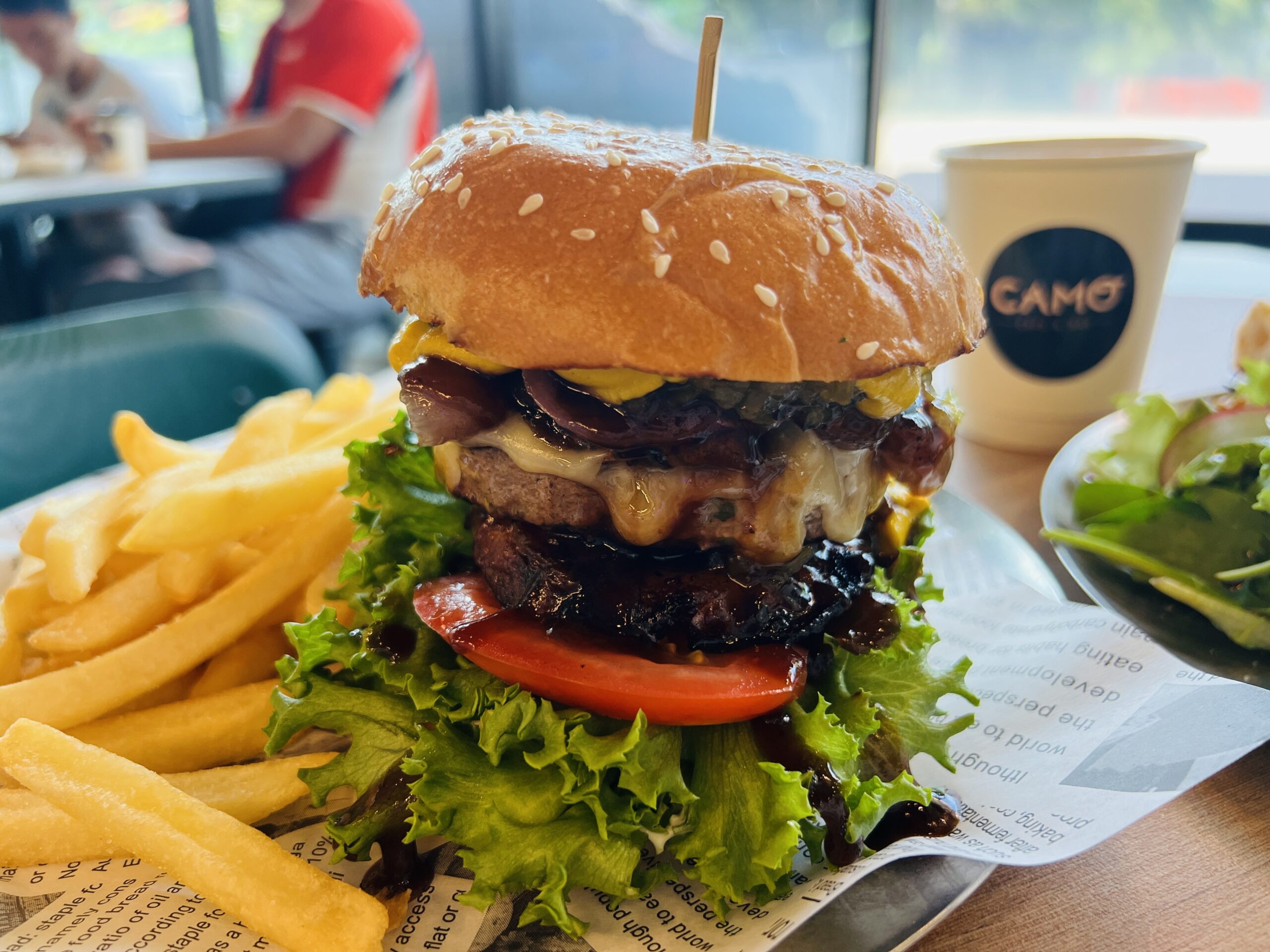 CAMO - CAMO Burger